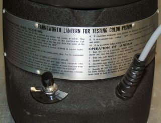 Farnsworth Lantern FALANT Macbeth Color Vision Testing Mark 1 with wooden Case 8