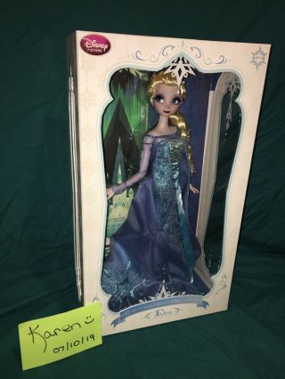 Disney Store SNOW QUEEN ELSA FROZEN Doll 17 