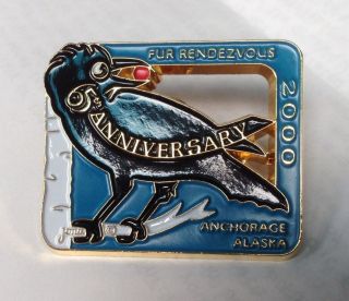 Fur Rendezvous 65th Anniversary 2000 Anchorage Alaska Crow Jona Pinback Pin
