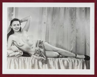 1950 Vintage Nude Photo Perky Breasts Tiny Nips Slim Hourglass Pinup Strip Tease