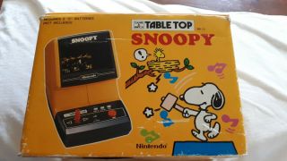 Nintendo Snoopy Tabletop Game And Watch 2