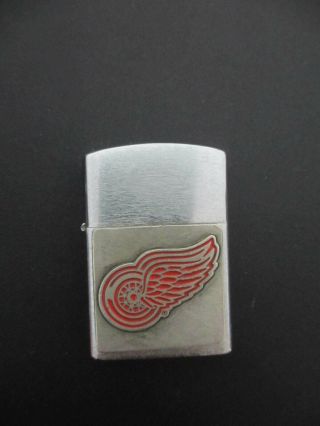 Vintage Ronson Detroit Red Wings Hockey Logo Lighter