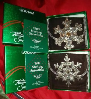 Limited 1988 & 1989 Gorham Annual Sterling Silver Snowflakes W/ & Felt Bag