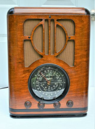 Zenith Model 6s229 Table Top Wood Radio Recapped And Playing Nicely