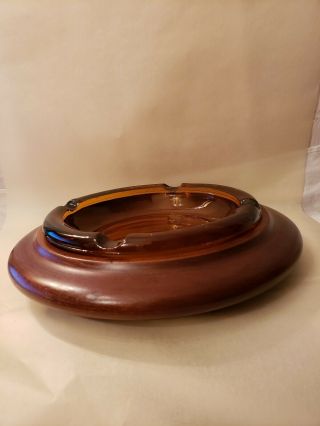 Vintage Large Round Amber Glass Ashtray In Dark Wood Base