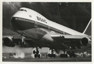 Large Vintage Photo - Boac Boeing 747 Landing