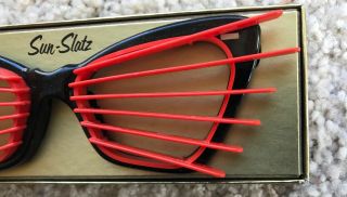 1950s RED/BLACK SUN - SLATZ Sunglasses Shades South Bend NOS Vintage AUTO HOT ROD 2