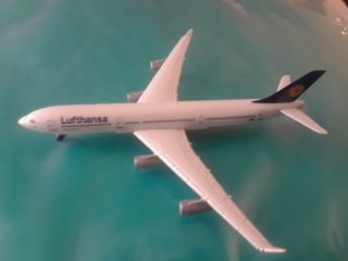 1:500 Herpa Wings Lufthansa A 340