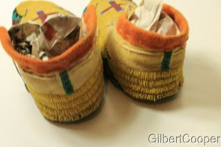 SIOUX BEADED MOCCASINS - CIRCA 1920 ' s 7