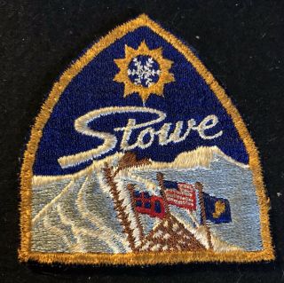 Stowe Vintage Skiing Ski Patch Badge Vermont Souvenir Resort Travel