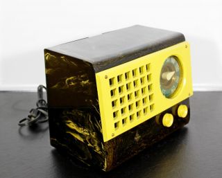 Art Deco Modern Emerson Catalin Brown & Yellow Radio 1940s