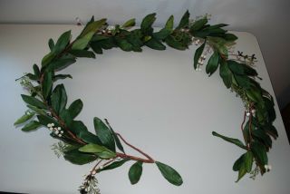 Pottery Barn Bay Leaf Crystal Berry Garland 56 " Each - Total Of 9