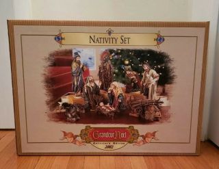 Grandeur Noel 9 Piece Nativity Set 2002 Collector 
