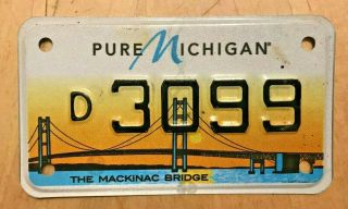Rare Mackinac Bridge Graphic Motorcycle Cycle Dealer License Plate " D 3099 "