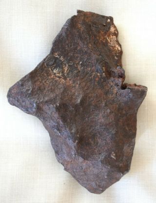 Canyon Diablo iron meteorite (IAB),  544 g. ,  G.  Huss H37.  793,  regmaglypts 3