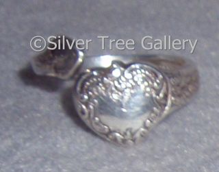 Htf Wallace Grand Baroque Repousse Sterling Heart Charm Spoon Pinky Ring Sz 5