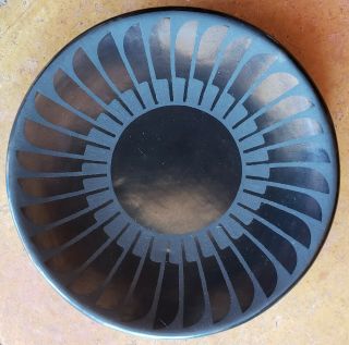 Maria - Popovi Blackware feather bowl,  1960 2