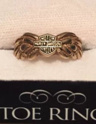 Official Harley Davidson Toe Ring In 10k Yellow Gold - Adjusts Wings