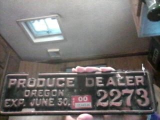 2000 Oregon Produce Dealer License Plate