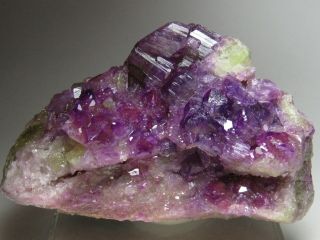 Unbelievable Vibrant Gem Manganoan Vesuvianite Crystals On Matrix Jeffrey Mine