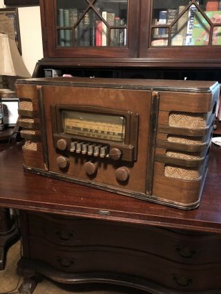 1940 Montgomery Ward Airline Am/sw Table Radio Model 729