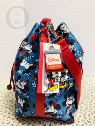 NWT Harvey ' s Seatbelt Bag Disney Mickey Loves Minnie Park Hopper Purse 19042M 2