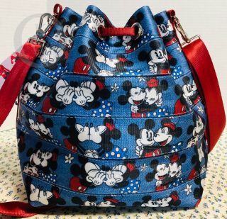 NWT Harvey ' s Seatbelt Bag Disney Mickey Loves Minnie Park Hopper Purse 19042M 4