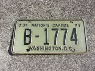 Washington D.  C,  1970 / 71 License Plate B - 1774