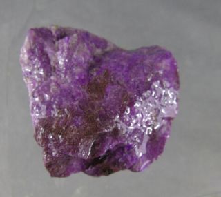 dkd 42K/ 88.  3grams Purple Sugilite rough 3