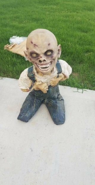 Spirit Halloween Hex Zombie Boy