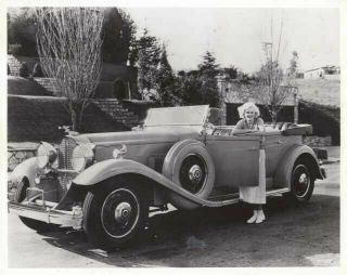 1932 Packard Deluxe Eight Phaeton Press Photo 0030 - Jean Harlow