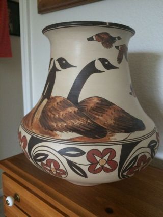 1998 Lois Gutierrez Native American Santa Clara Pueblo Pottery Vase Mallard Duck