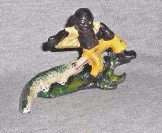 Black Boy Chased By Alligator Bottle Opener Figurine Cast Iron Black Americana