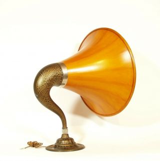 1924 Music Master Concert Radio Horn Speaker w/22 