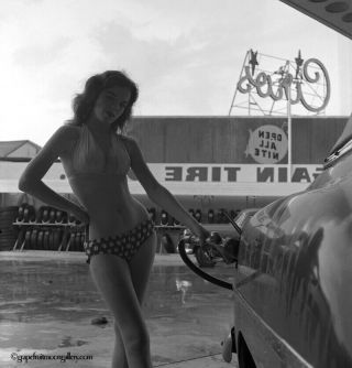 Bunny Yeager 1954 2 1/4 " 120mm Camera Negative Pin Up Girl Car Side Pumping Gas