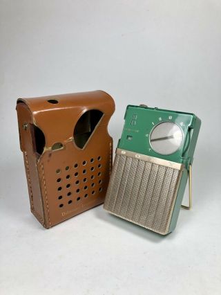 Rare Green 1959 Sony Tr - 86 Reverse Painted Transistor Radio From Japan -
