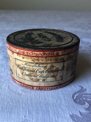 Vintage 1920s California Cap Co.  100 No 6 Blasting Caps Tin for Hercules Powder 2