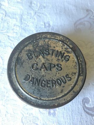 Vintage 1920s California Cap Co.  100 No 6 Blasting Caps Tin for Hercules Powder 6