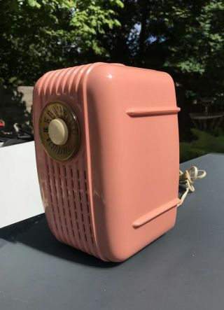 PINK Westinghouse Plascon plastic radio 501 2