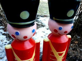 TWO BLOW MOLD SOLDIERS PINK FACED HARD PLASTIC UNION Lighted Christmas 2
