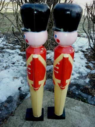 TWO BLOW MOLD SOLDIERS PINK FACED HARD PLASTIC UNION Lighted Christmas 3