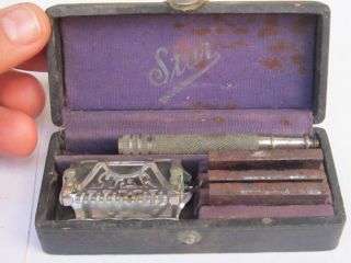 Antique Kampfe Bros.  Ny Model Star Safety Razor With 3 Blades - Leather Box