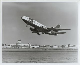 Large Vintage Photo - Uta French Airlines Dc - 10
