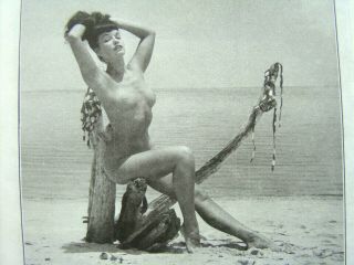 BUNNY YEAGER ' S FOTO FILE ALL OF BETTIE PAGE OVER 150 IMAGES 2