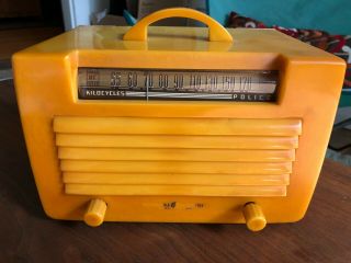General Electric 1941 Catalin Radio L570 in Butterscotch 2