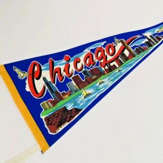 Chicago Vintage Pennant Souvenir Flag Skyline Illinois Lake Michigan