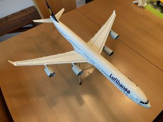 1:100 Lufthansa A340 - 600 Conquest Models