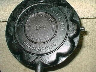 Griswold Alfred Andresen Heart & Star Shaped Cast Rosette Waffle Iron & Base 8 5
