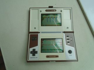 Nintendo Game and Watch Multi Screen Donkey Kong 2 and 1983 6