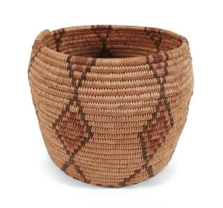 Fine Old Havasupai Native American Indian Basket Polychrome Weaving Arizona